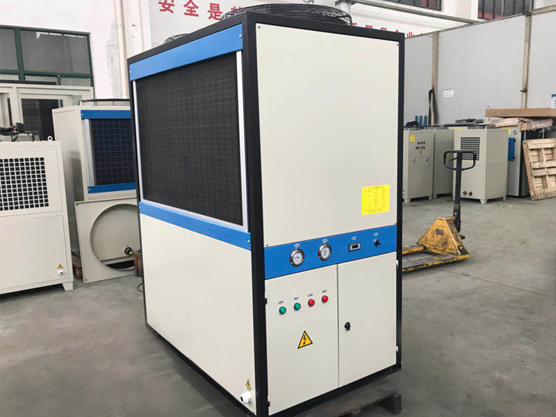 jfJwMHbbN0Mqu396c351B2M5H12N5545.jpg 主軸油冷機(jī).jpg